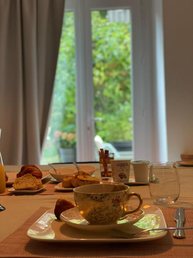 Le jardin Chamberlin, Chambres d'hôtes Savigny-sur-Orge Extérieur photo