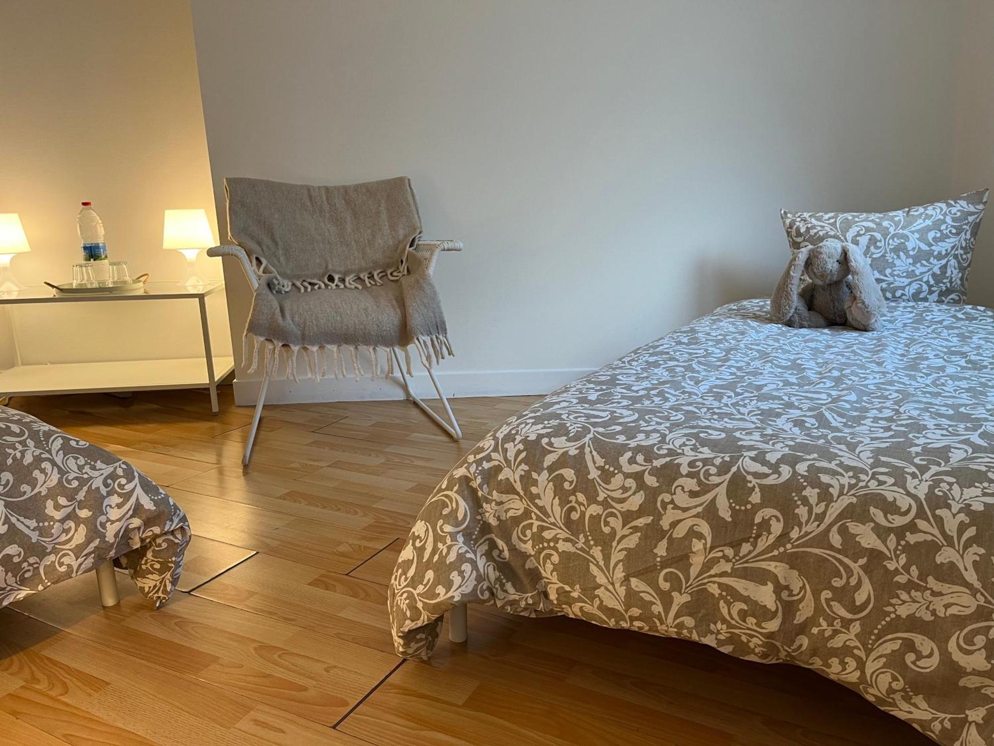 Le jardin Chamberlin, Chambres d'hôtes Savigny-sur-Orge Extérieur photo